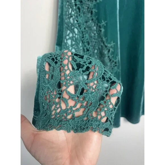 Sundance Top Women Small Green Lilys Paramour Top Velvet Lace Crochet Boho - Picture 6 of 10